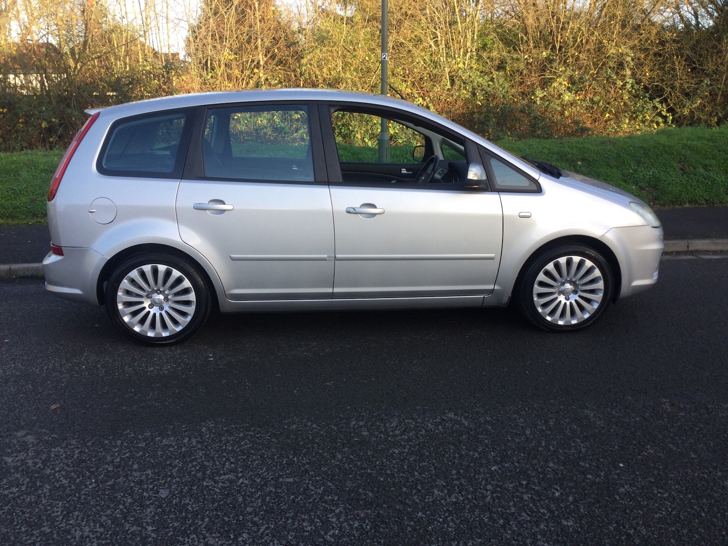 Used Ford C-Max 2009 for sale - 76970090: Photo 11