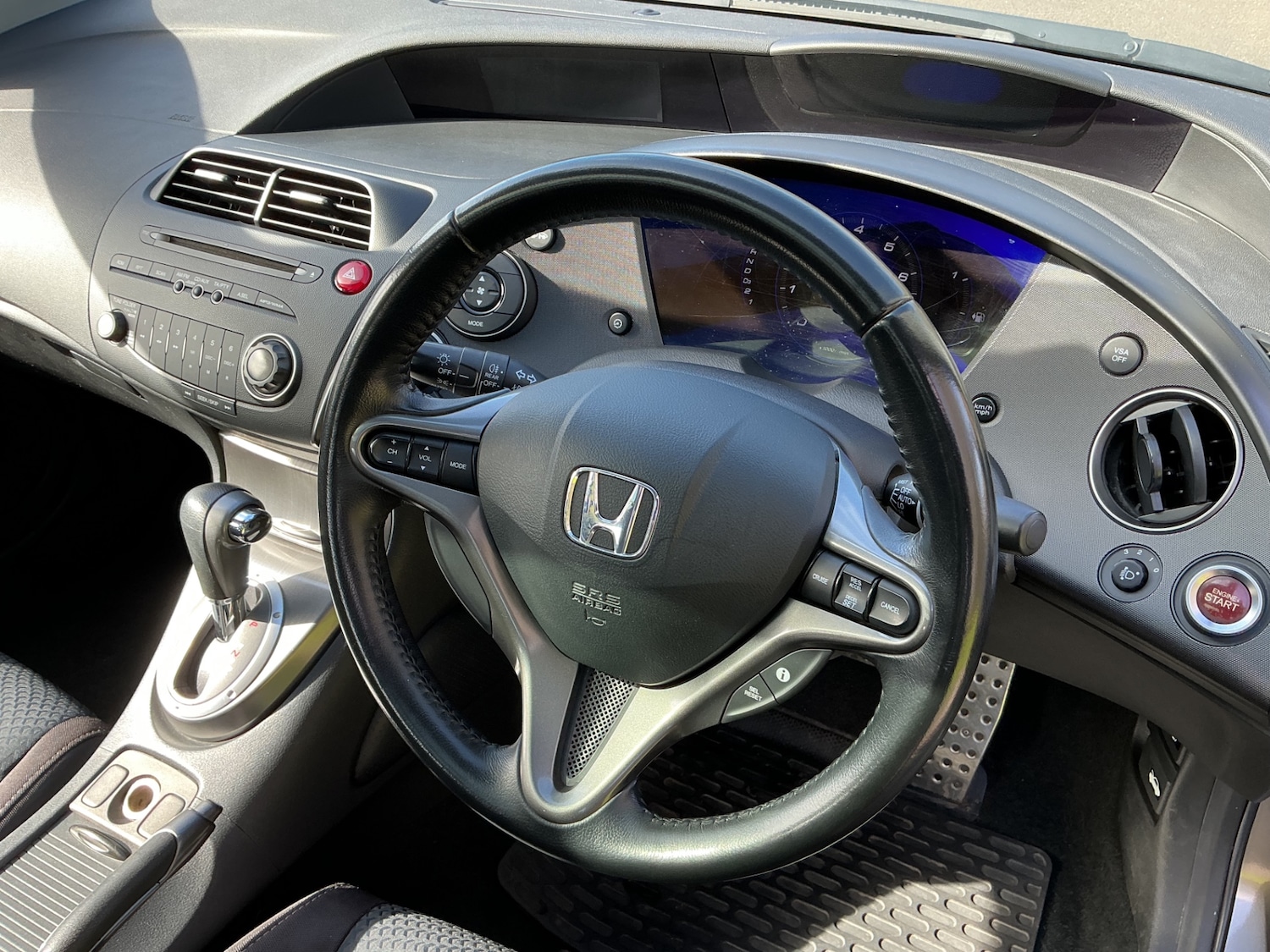Used Honda Civic 2009 for sale - 77181392: Photo 4