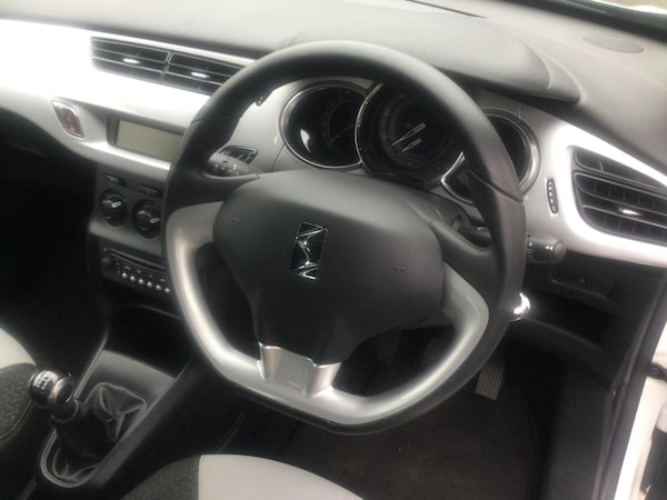 Used DS Automobiles DS 3 2016 for sale - 73610497: Photo 2