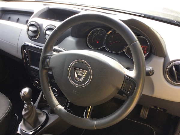 Used Dacia Duster 2016 for sale - 74822680: Photo 4