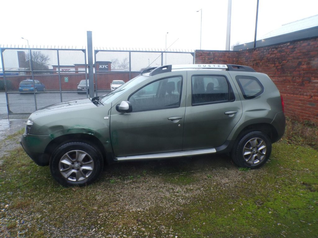 Used Dacia Duster 2015 for sale - 76855160: Photo 3