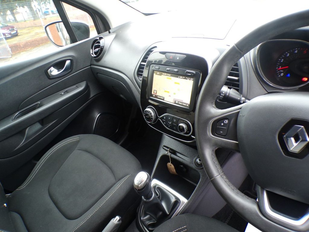 Used Renault Captur 2018 for sale - 77110600: Photo 17