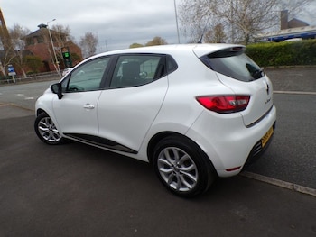 Used Renault Clio 2017 for sale - 78241537: Photo