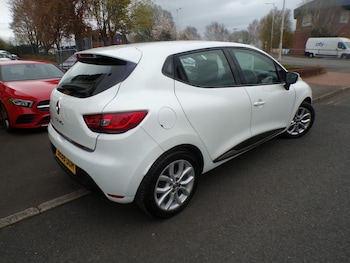 Used Renault Clio 2017 for sale - 78241537: Photo