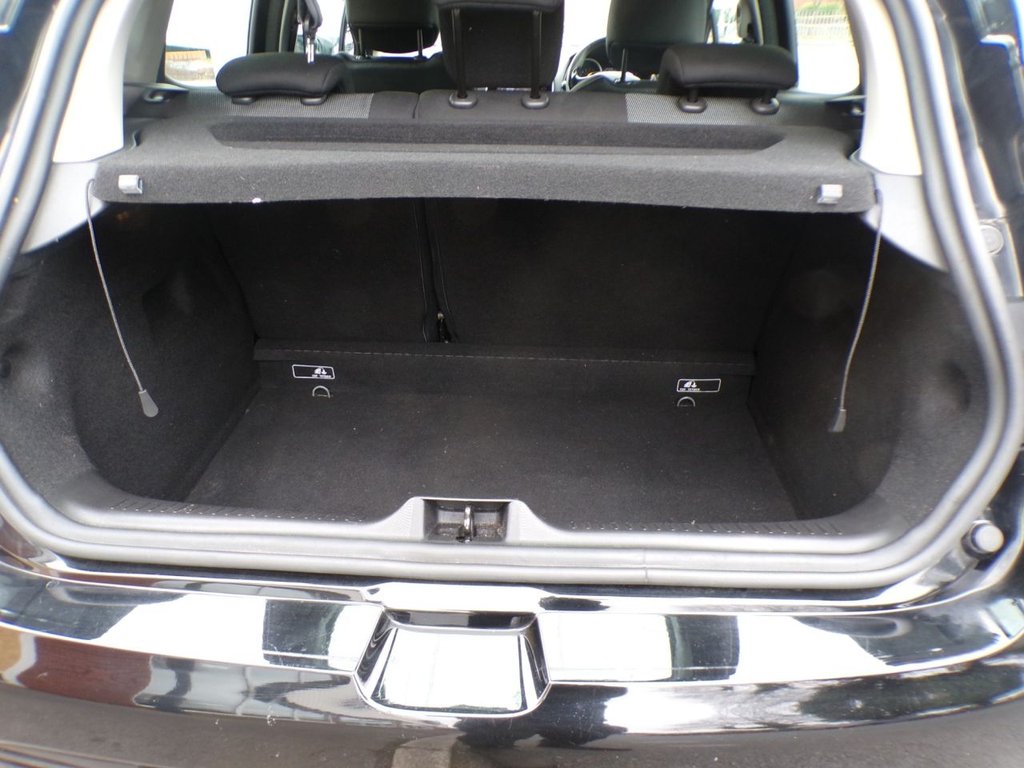 Used Renault Clio 2014 for sale - 77792522: Photo 13