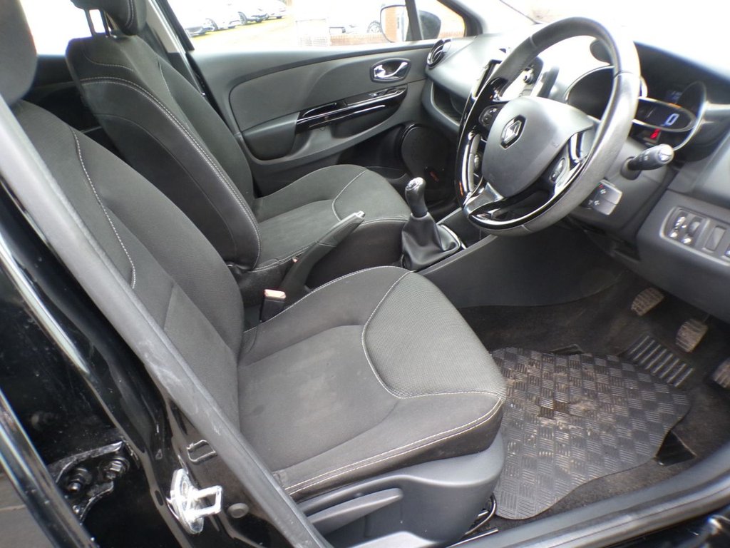 Used Renault Clio 2014 for sale - 77792522: Photo 15