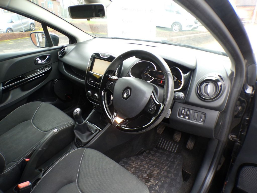 Used Renault Clio 2014 for sale - 77792522: Photo 16