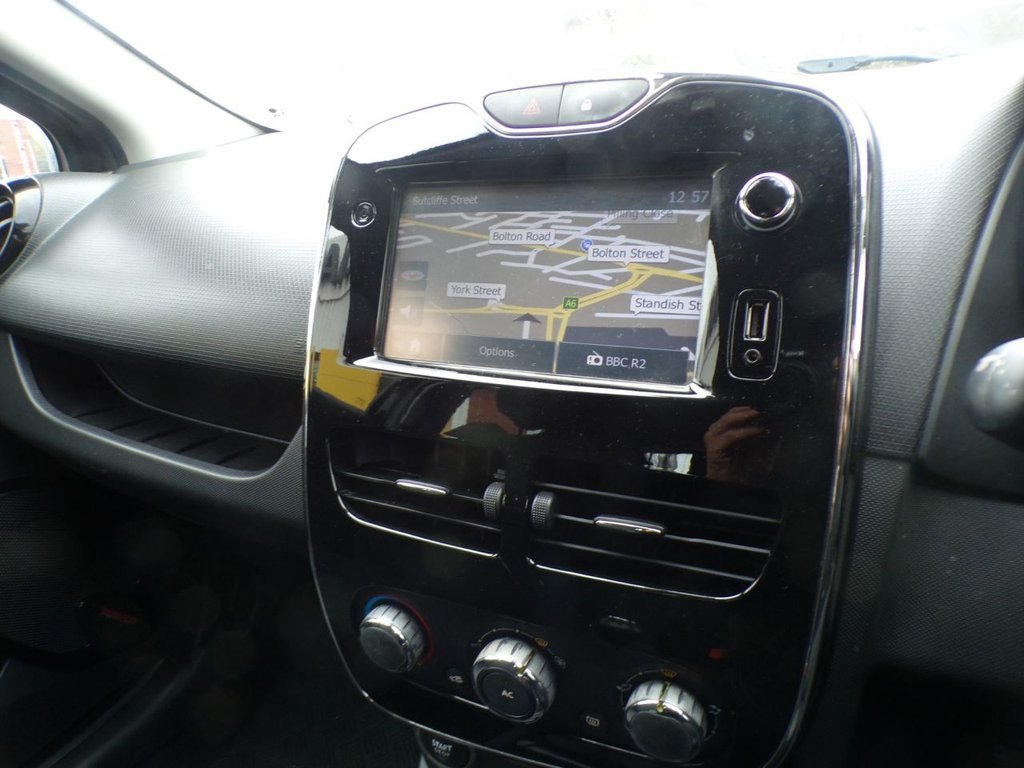 Used Renault Clio 2014 for sale - 77792522: Photo 18