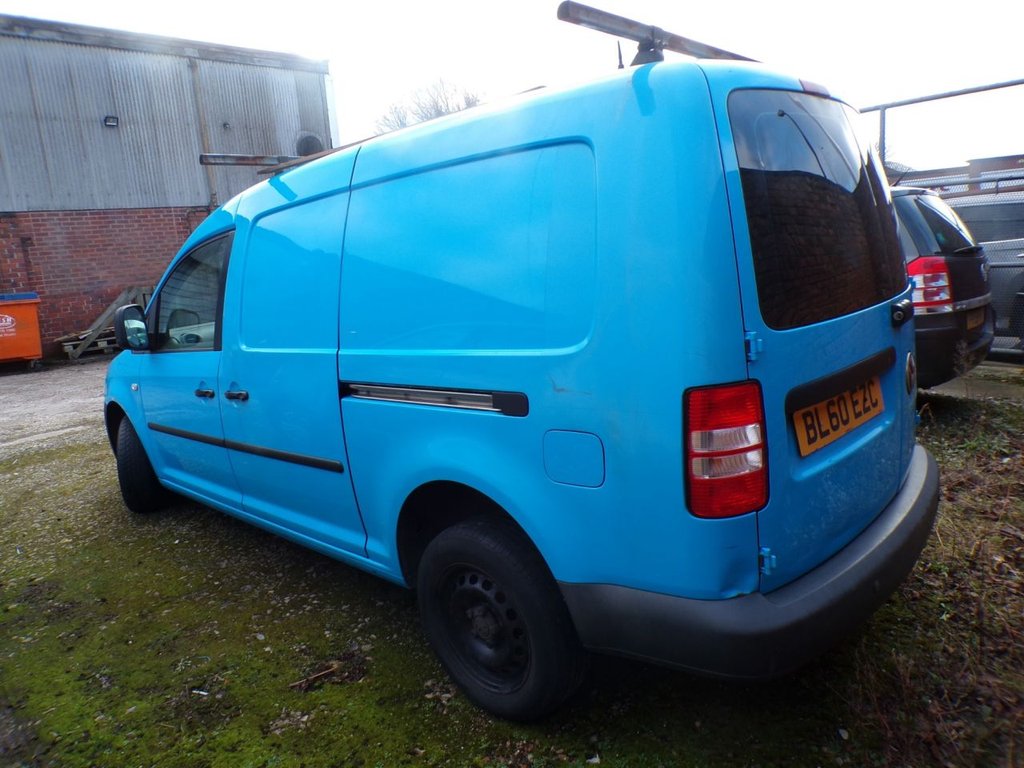 Used Volkswagen Caddy Maxi 2011 for sale - 77422439: Photo 2