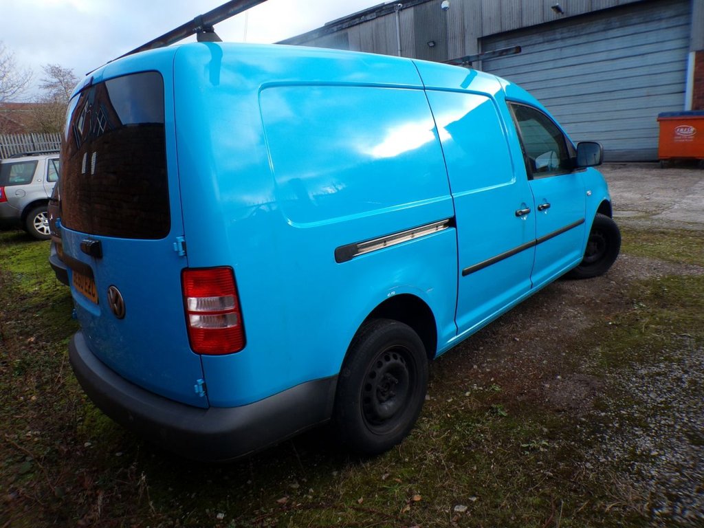 Used Volkswagen Caddy Maxi 2011 for sale - 77422439: Photo 6