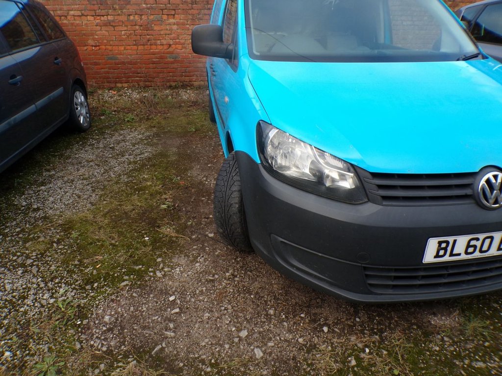 Used Volkswagen Caddy Maxi 2011 for sale - 77422439: Photo 9