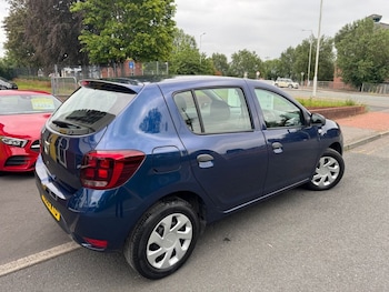 Used Dacia Sandero 2018 for sale - 78923949: Photo