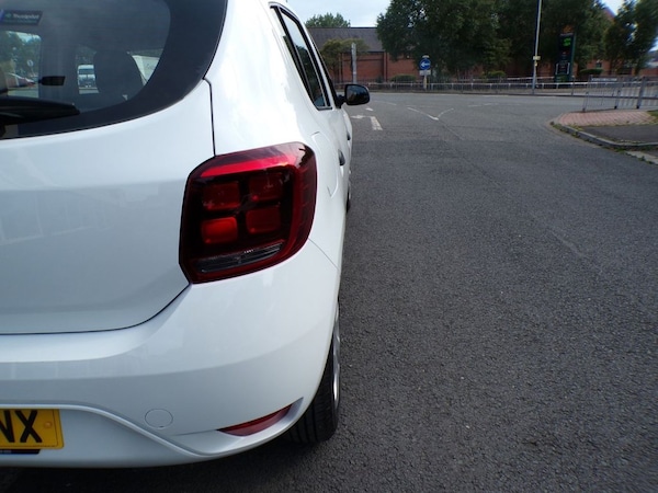 Used Dacia Sandero 2018 for sale - 75020029: Photo 10
