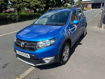 Used Dacia Sandero Stepway 2013 for sale - 79394305: Photo