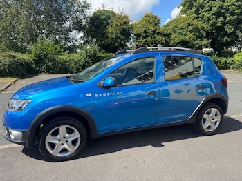 Used Dacia Sandero Stepway 2013 for sale - 79394305: Photo