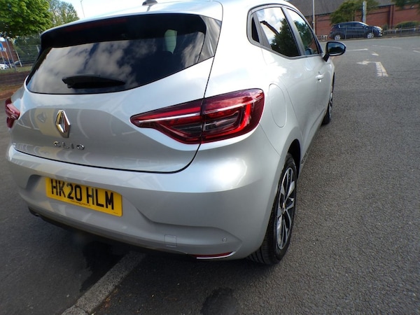 Used Renault Clio 2020 for sale - 74600942: Photo 11