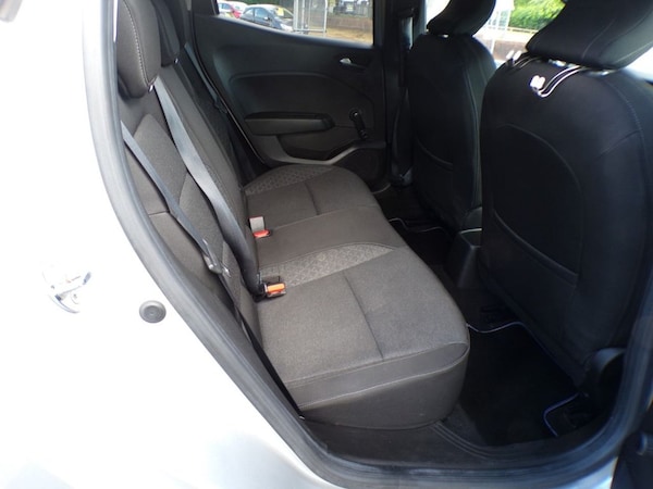 Used Renault Clio 2020 for sale - 74600942: Photo 15