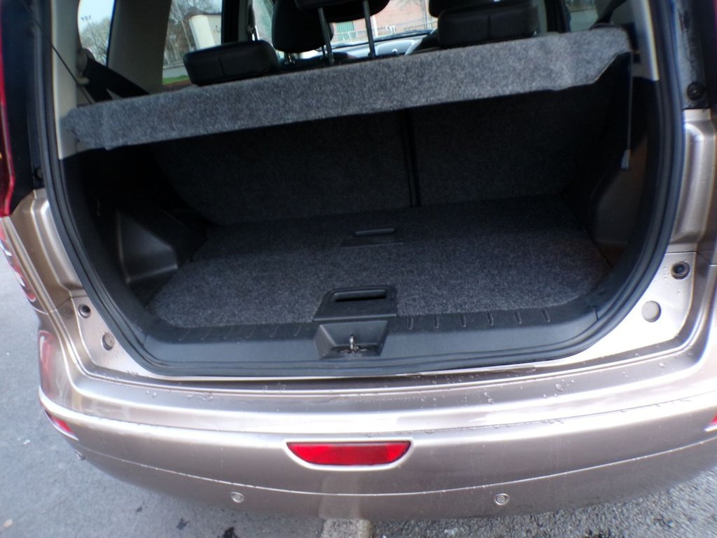 Used Nissan Note 2013 for sale - 77976382: Photo 17