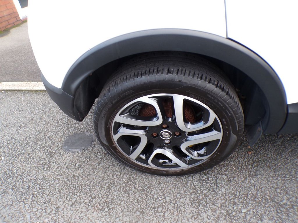 Used Renault Captur 2018 for sale - 76509869: Photo 14