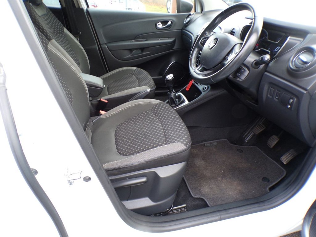 Used Renault Captur 2018 for sale - 76509869: Photo 19