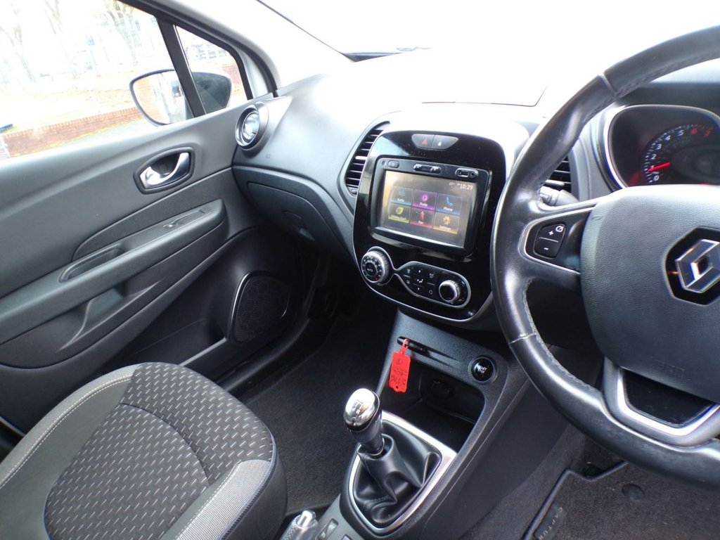 Used Renault Captur 2018 for sale - 76509869: Photo 20