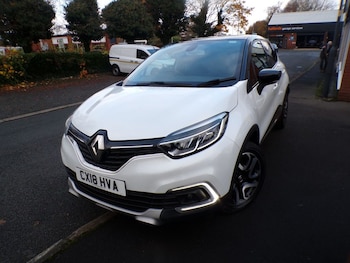 Used Renault Captur 2018 for sale - 76509869: Photo