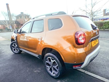 Used Dacia Duster 2018 for sale - 76784239: Photo