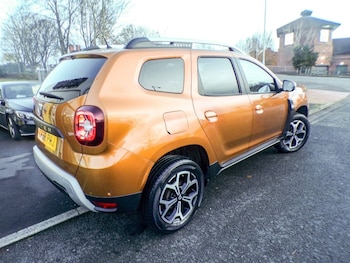 Used Dacia Duster 2018 for sale - 76784239: Photo