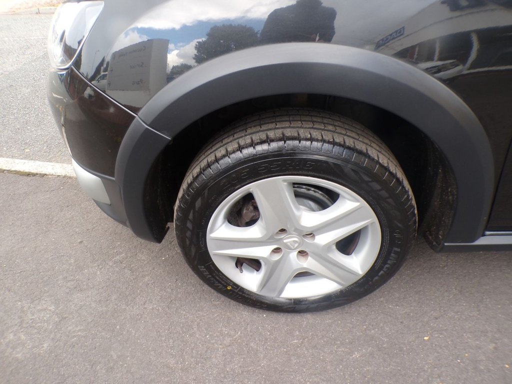 Used Dacia Sandero Stepway 2013 for sale - 75923297: Photo 20