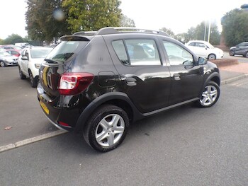 Used Dacia Sandero Stepway 2013 for sale - 75923297: Photo