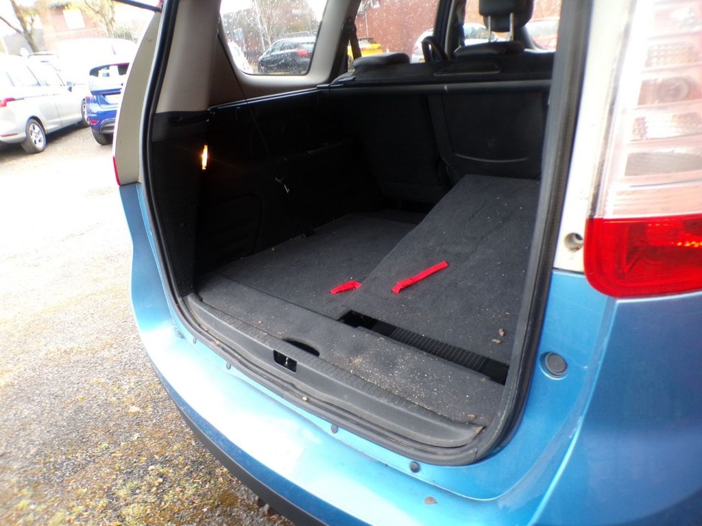 Used Renault Grand Scenic 2013 for sale - 78220783: Photo 15