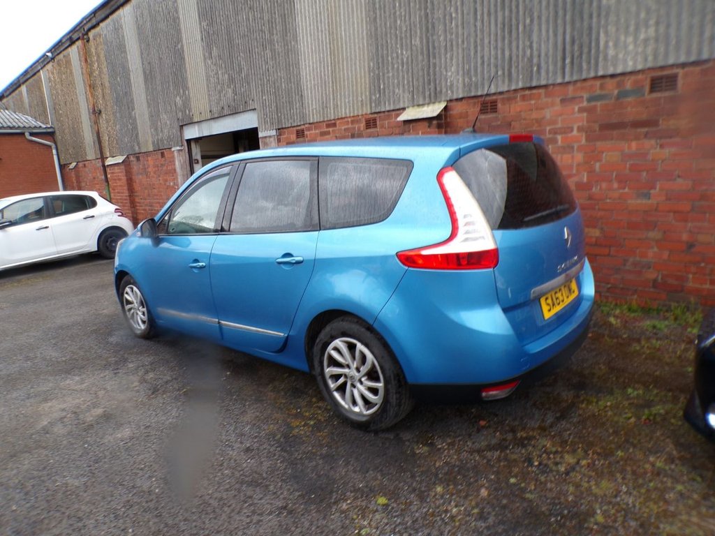 Used Renault Grand Scenic 2013 for sale - 78220783: Photo 3