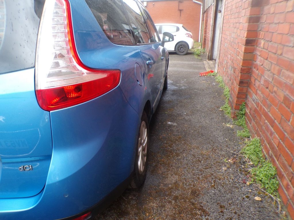 Used Renault Grand Scenic 2013 for sale - 78220783: Photo 6