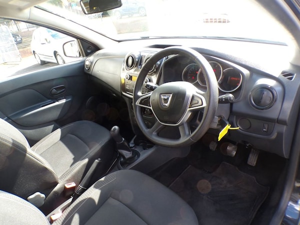 Used Dacia Sandero 2017 for sale - 75727378: Photo 16