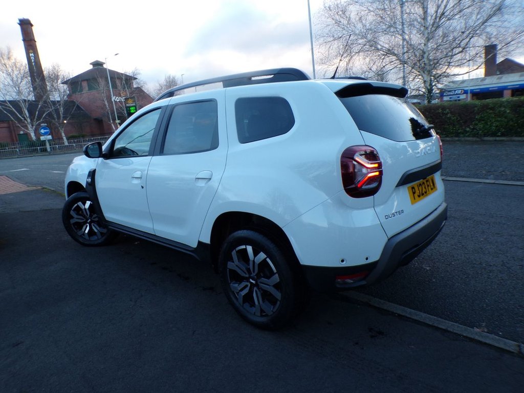 Used Dacia Duster 2023 for sale - 77437408: Photo 2
