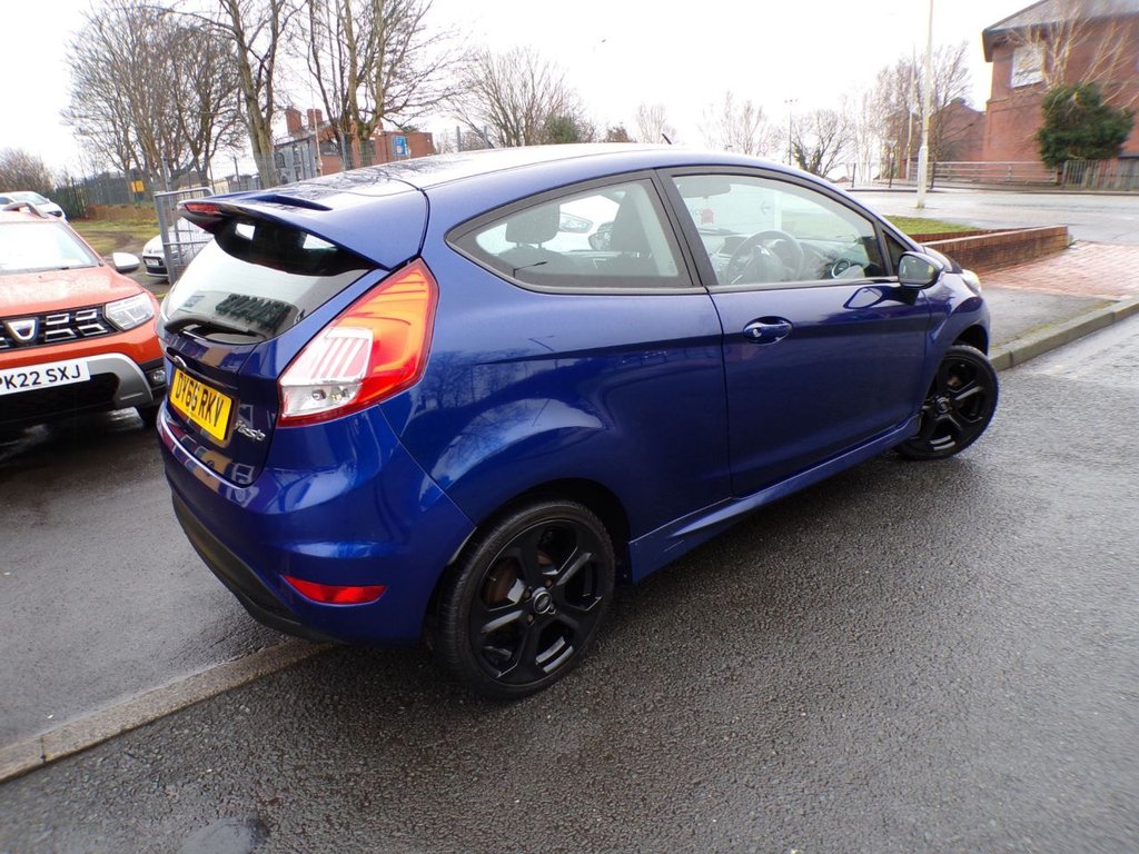 Used Ford Fiesta 2016 for sale - 77539533: Photo 4