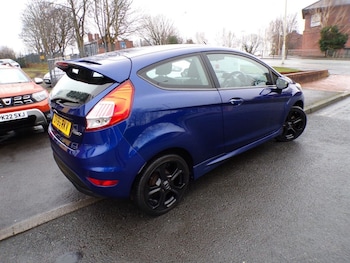 Used Ford Fiesta 2016 for sale - 77539533: Photo