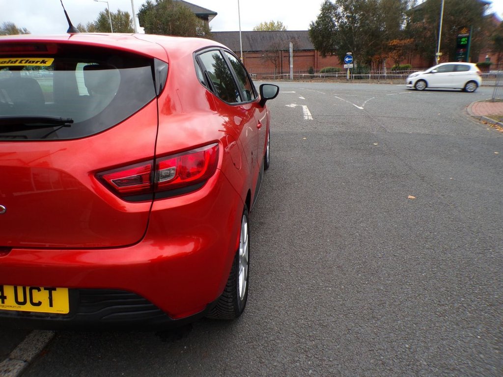 Used Renault Clio 2014 for sale - 76235909: Photo 10