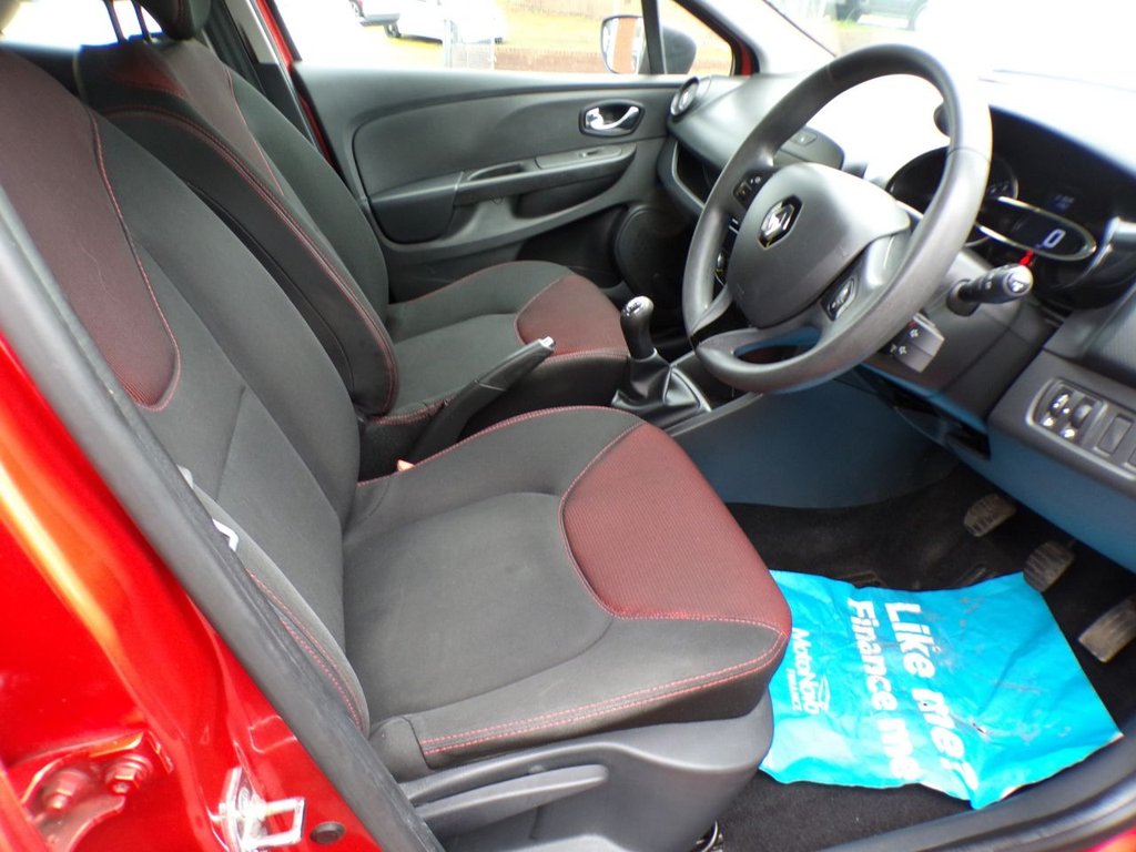 Used Renault Clio 2014 for sale - 76235909: Photo 15