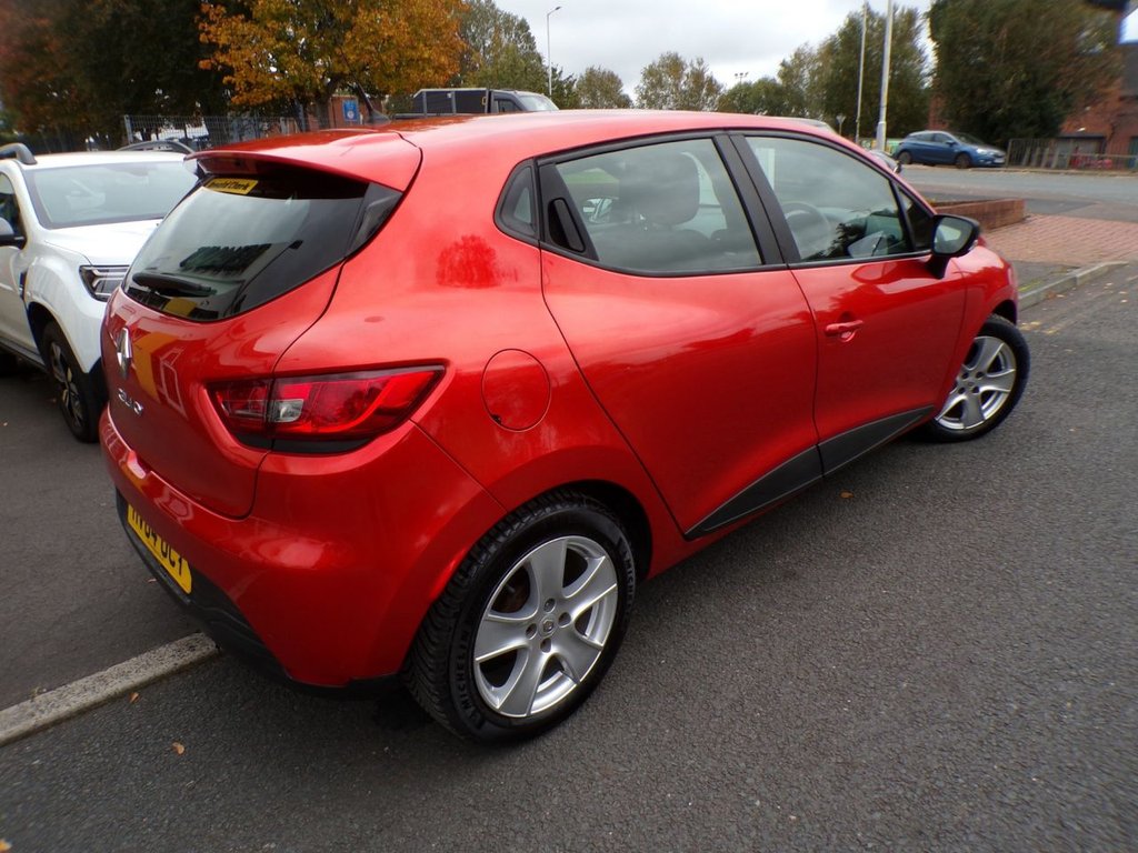 Used Renault Clio 2014 for sale - 76235909: Photo 4