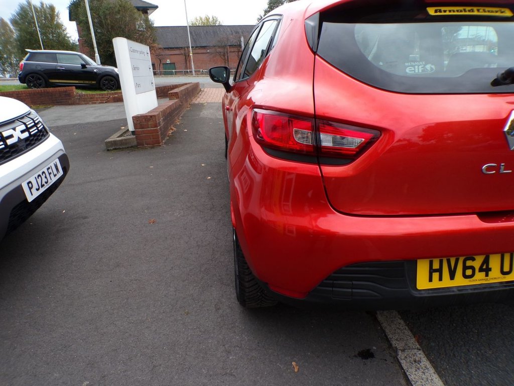 Used Renault Clio 2014 for sale - 76235909: Photo 9