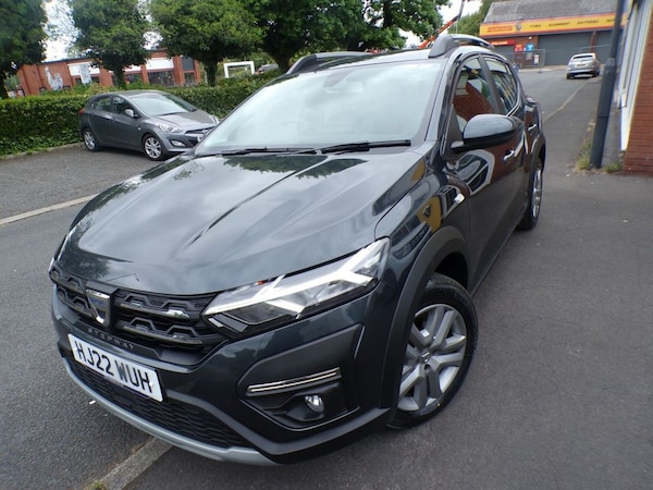 Used Dacia Sandero Stepway 2022 for sale - 74552475: Photo 3