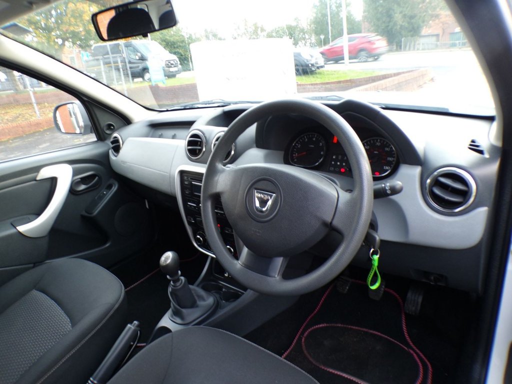 Used Dacia Duster 2014 for sale - 76132118: Photo 17