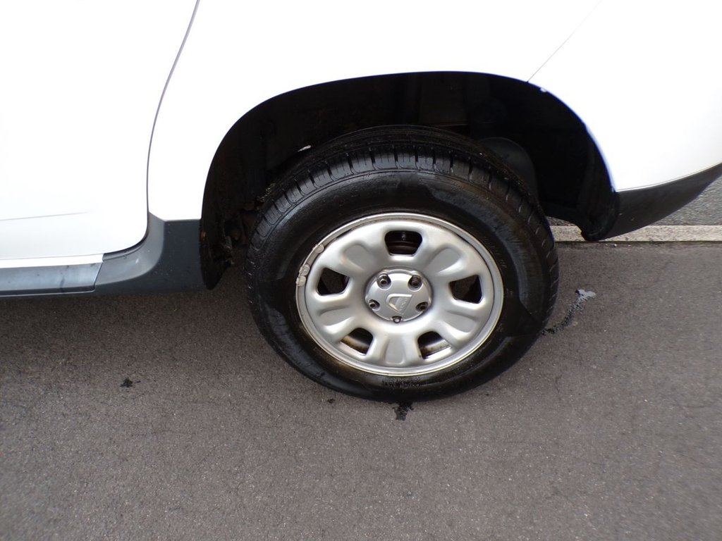 Used Dacia Duster 2014 for sale - 76132118: Photo 21