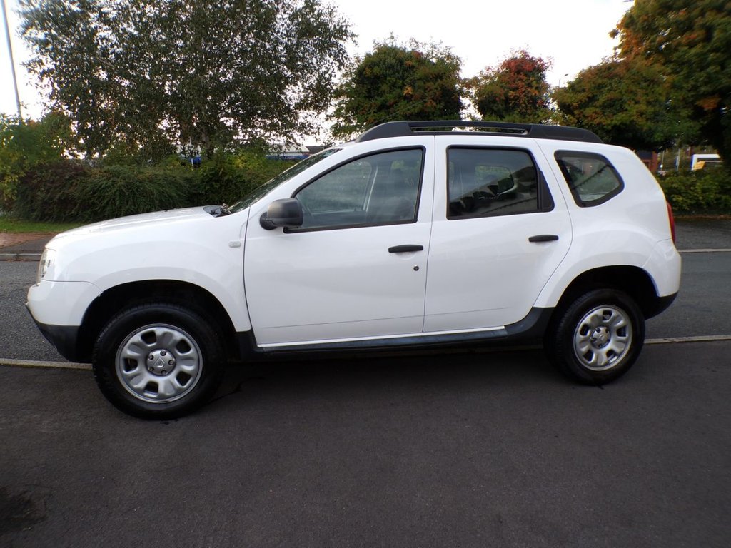 Used Dacia Duster 2014 for sale - 76132118: Photo 8