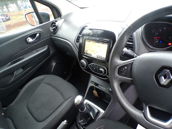 Used Renault Captur 2018 for sale - 75432687: Photo 17