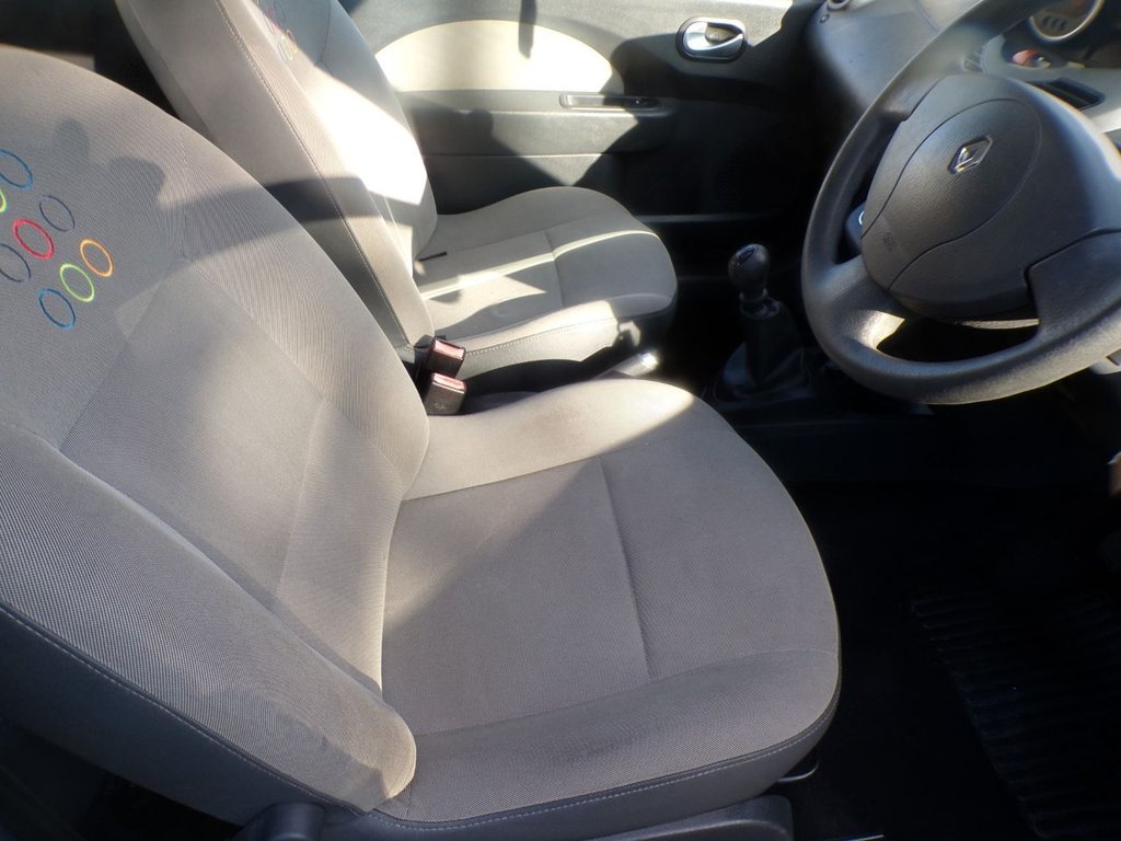 Used Renault Twingo 2011 for sale - 76039613: Photo 21
