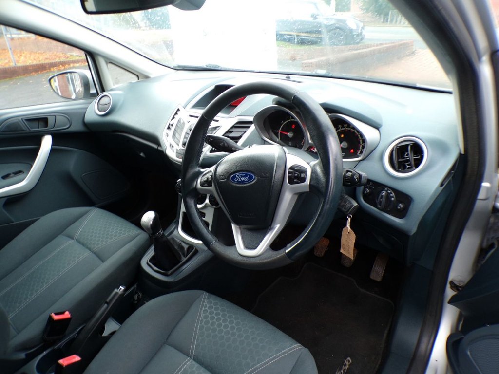 Used Ford Fiesta 2010 for sale - 76345838: Photo 20
