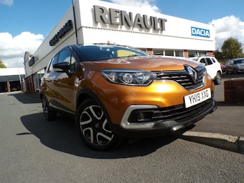 Used Renault Captur 2019 for sale - 75765497: Photo