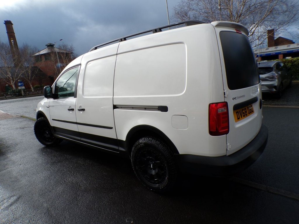 Used Volkswagen Caddy Maxi 2018 for sale - 77576124: Photo 2